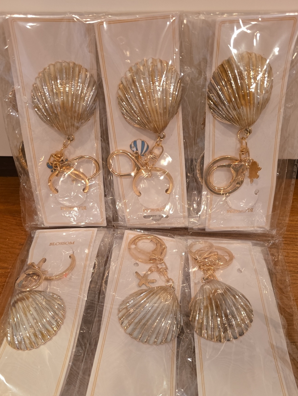 Bulk Seashell Keychains - Gold Tone Shell & Charms - Picture 3 of 4